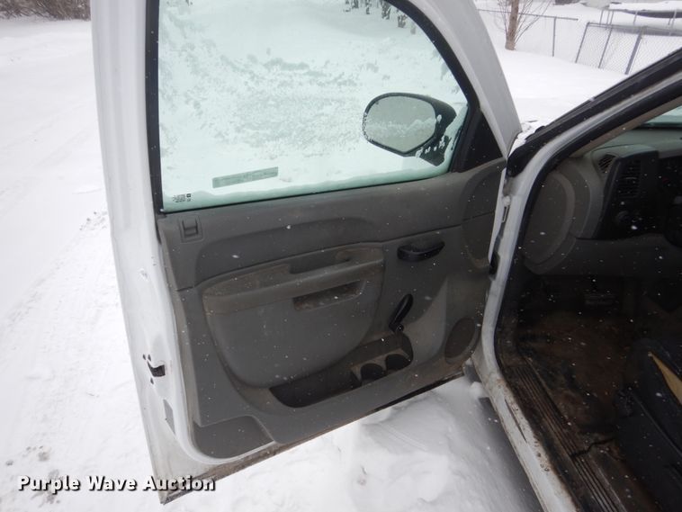 image for item HS9928 2011 Chevrolet Silverado 1500  pickup truck