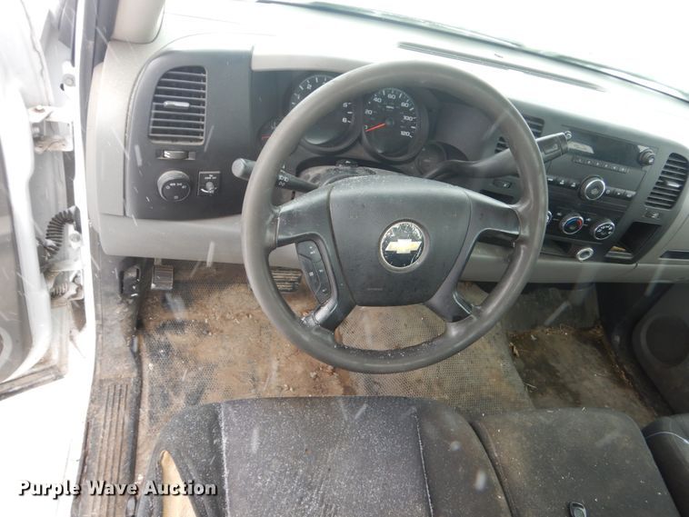 image for item HS9928 2011 Chevrolet Silverado 1500  pickup truck