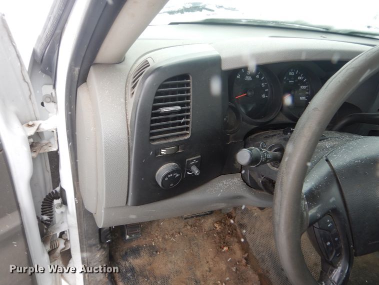 image for item HS9928 2011 Chevrolet Silverado 1500  pickup truck