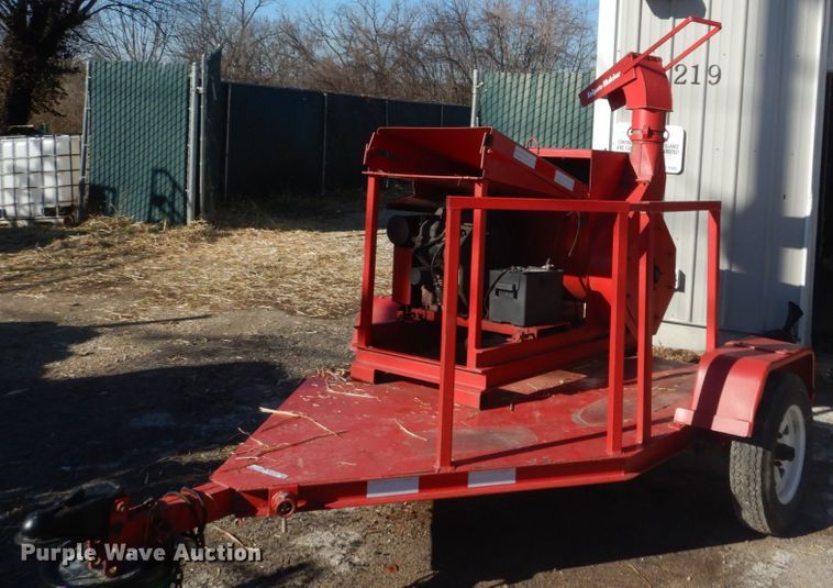 image for item HV9576 TGMI straw blower