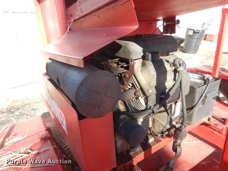 image for item HV9576 TGMI straw blower