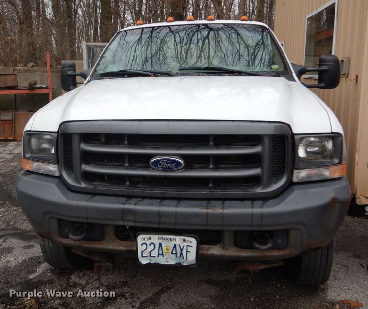 image for item HV9624 2004 Ford F550 Super Duty XL  utility / service truck