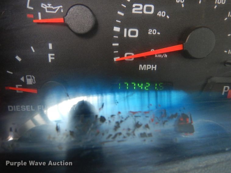 image for item HV9624 2004 Ford F550 Super Duty XL  utility / service truck