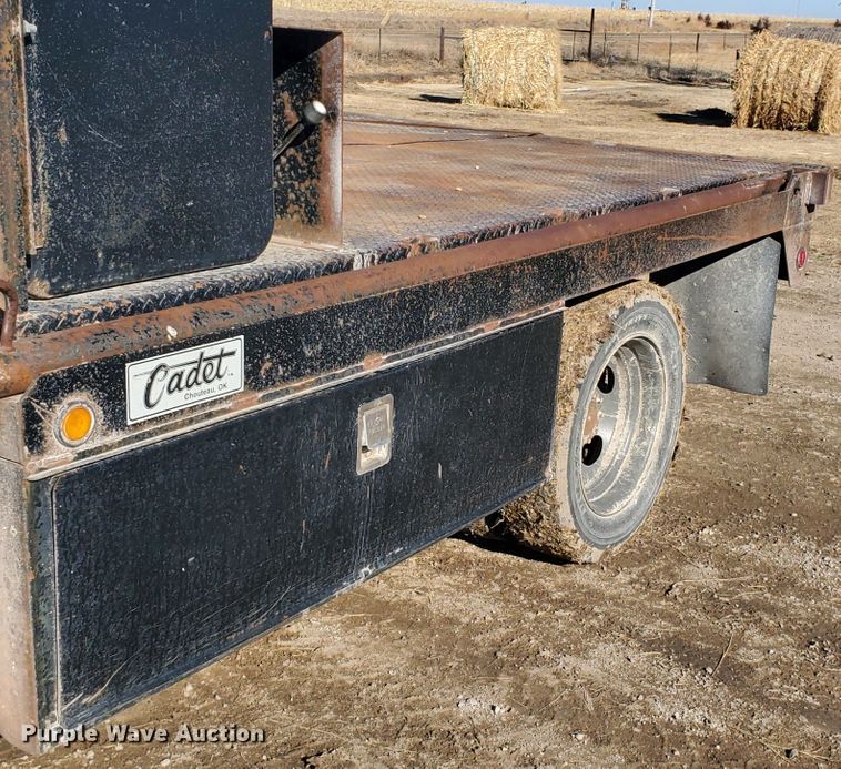 image for item HW9725 2006 Ford F450 XL Super Duty  winch truck