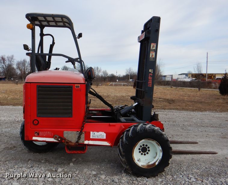 image for item HX9132 2007 Moffett M55  forklift