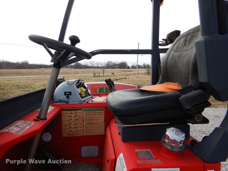 image for item HX9132 2007 Moffett M55  forklift