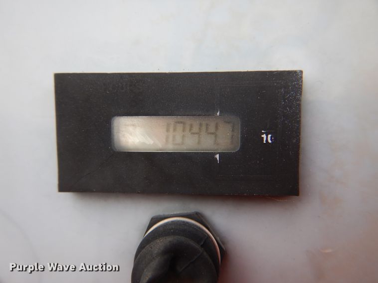 image for item HX9132 2007 Moffett M55  forklift