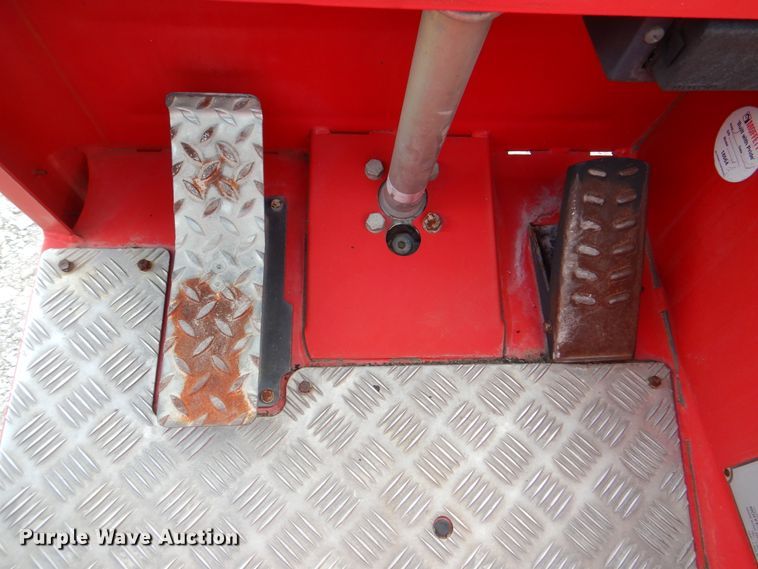 image for item HX9132 2007 Moffett M55  forklift