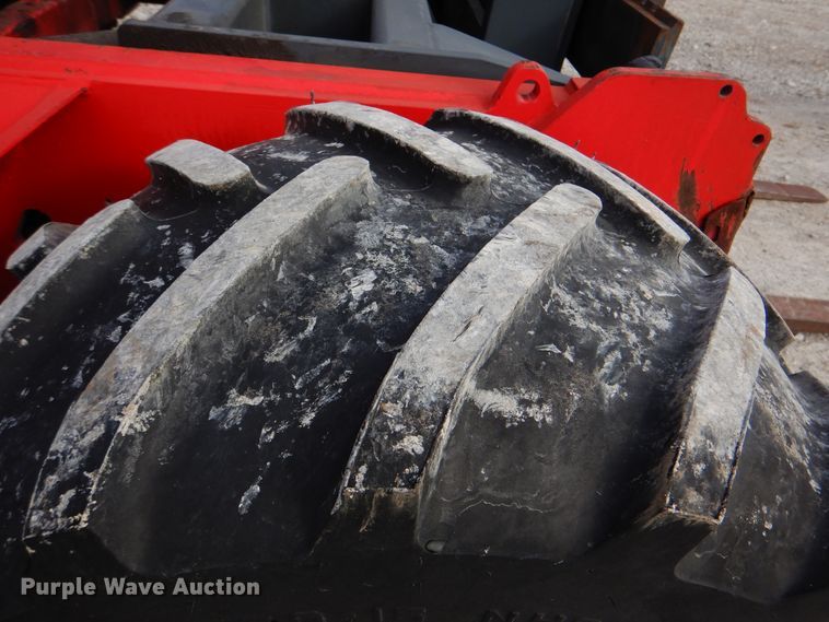 image for item HX9132 2007 Moffett M55  forklift