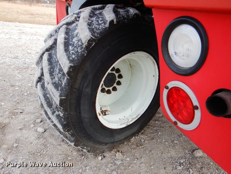 image for item HX9132 2007 Moffett M55  forklift