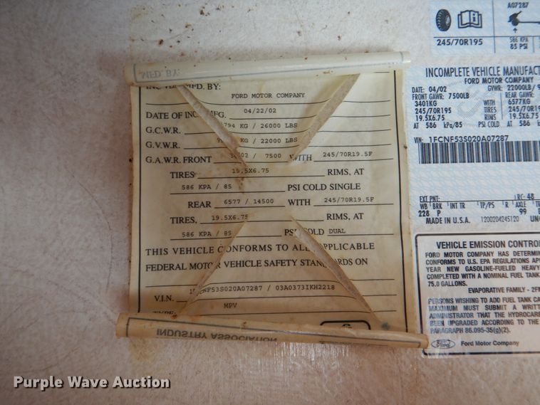 image for item HX9138 2002 Ford Damon Intruder  RV