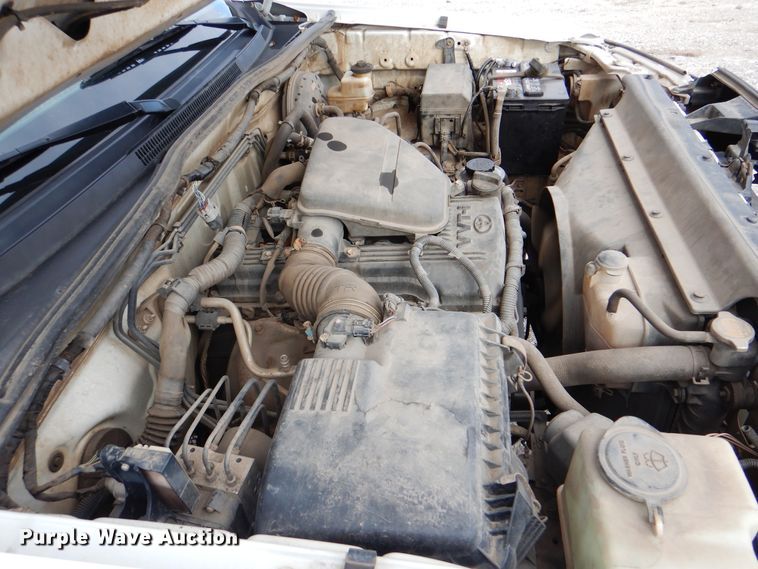 image for item HX9139 2014 Toyota Tacoma  flatbed pickup truck