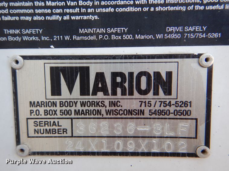 image for item HX9142 2015 Peterbilt 337  box truck