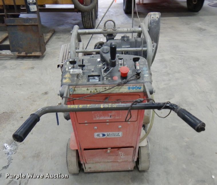 image for item HX9583 Husqvarna FS520 concrete saw