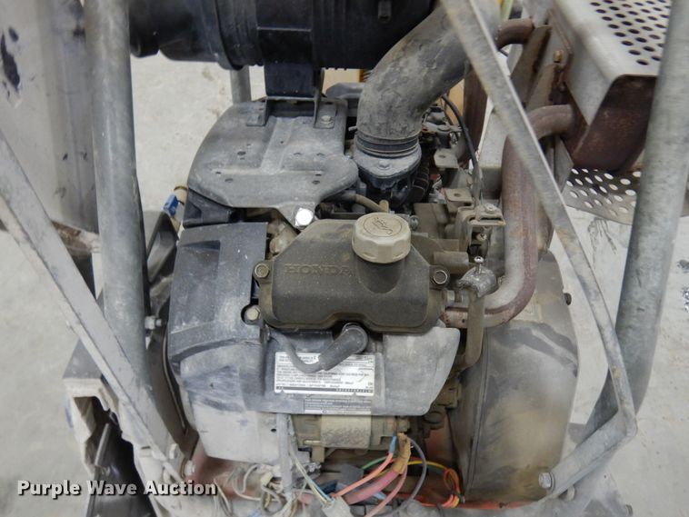 image for item HX9583 Husqvarna FS520 concrete saw