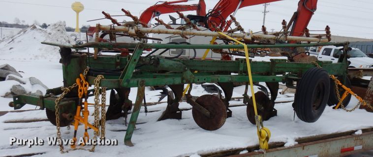 image for item HX9589 Five bottom plow