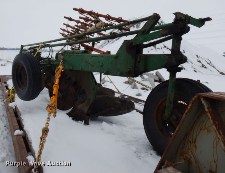 image for item HX9589 Five bottom plow