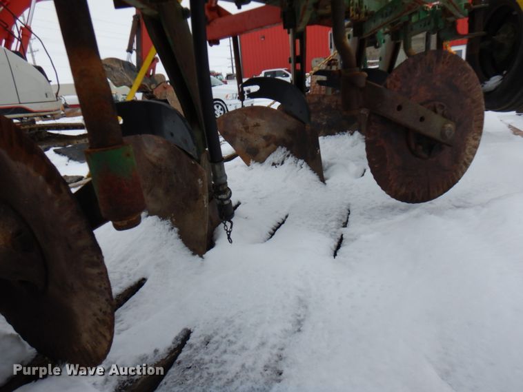 image for item HX9589 Five bottom plow