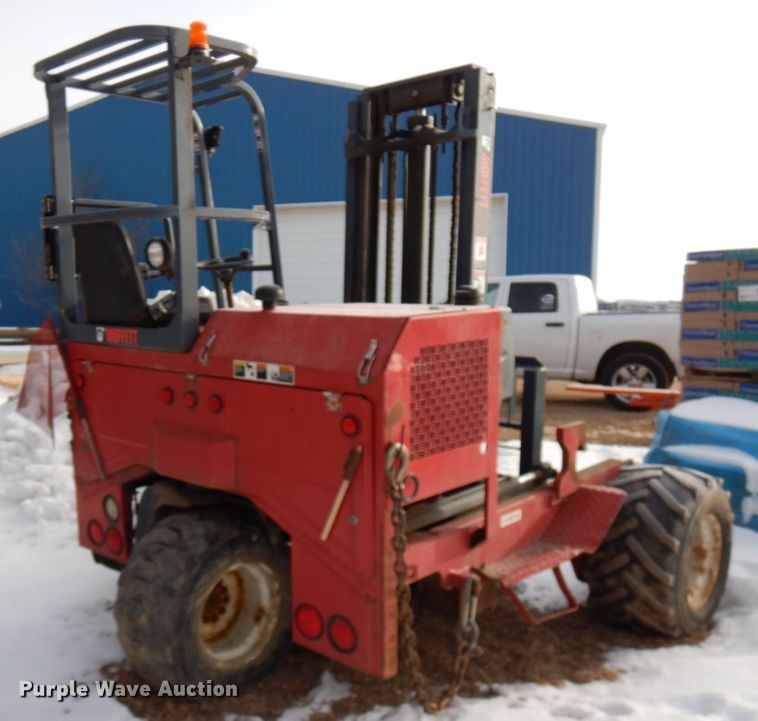 image for item HX9602 1999 Moffett M5000  forklift