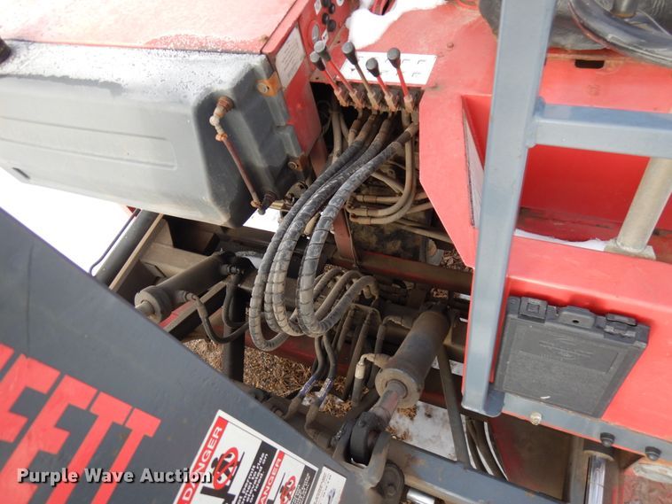 image for item HX9602 1999 Moffett M5000  forklift