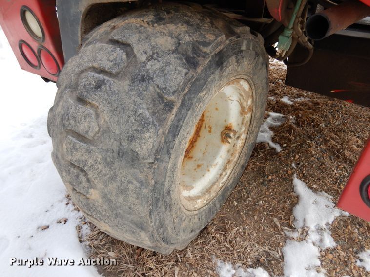 image for item HX9602 1999 Moffett M5000  forklift