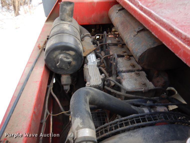 image for item HX9602 1999 Moffett M5000  forklift