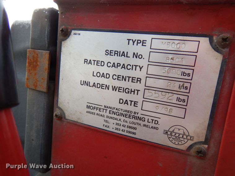 image for item HX9602 1999 Moffett M5000  forklift