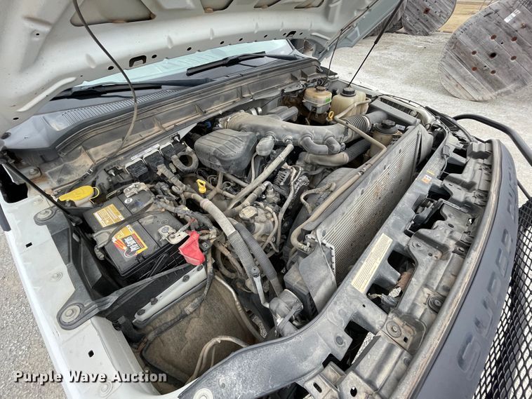 image for item HX9755 2014 Ford F450 Super Duty  flatbed truck