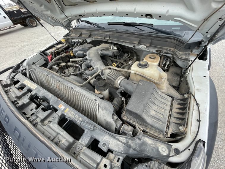 image for item HX9755 2014 Ford F450 Super Duty  flatbed truck