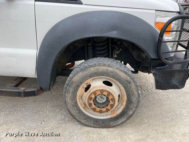 image for item HX9760 2014 Ford F450 Super Duty  flatbed truck