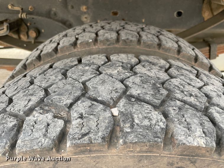 image for item HX9760 2014 Ford F450 Super Duty  flatbed truck