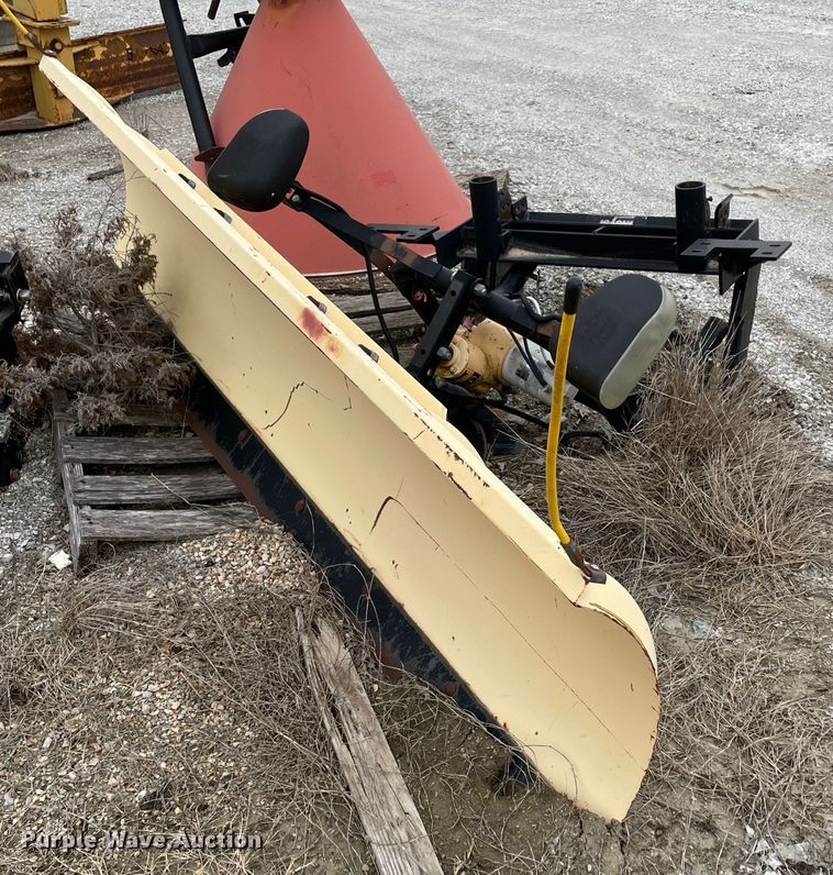 image for item HX9774 Meyer C-8 snow plow