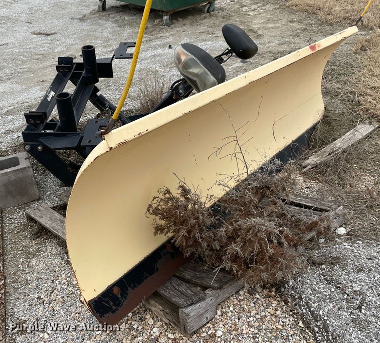 image for item HX9774 Meyer C-8 snow plow