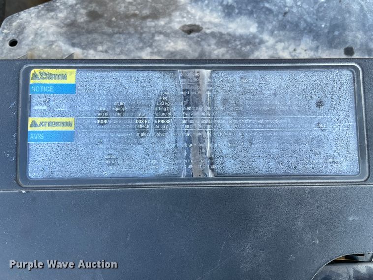 image for item HX9778 2004 Chevrolet Silverado 1500  pickup truck