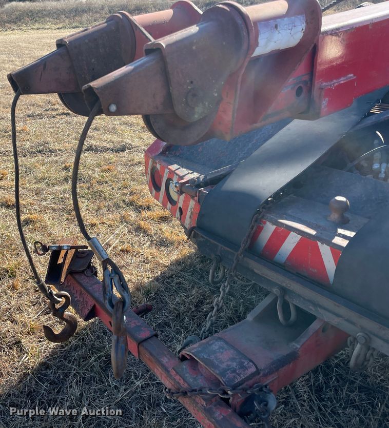 image for item HX9780 1989 Ford F600  tow truck