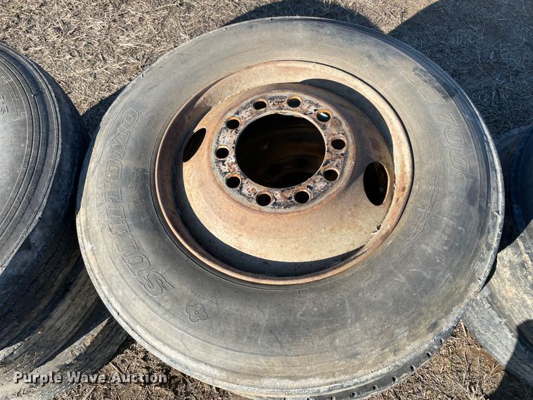 image for item HX9782 (16) tires