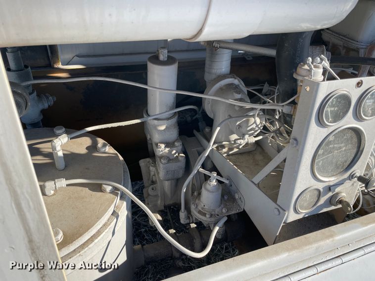 image for item HX9784 1973 Dresser  air compressor