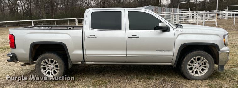 image for item HX9798 2017 GMC Sierra 1500  Crew Cab pickup truck