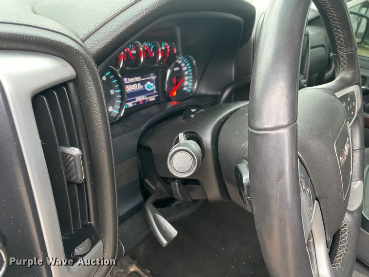 image for item HX9798 2017 GMC Sierra 1500  Crew Cab pickup truck