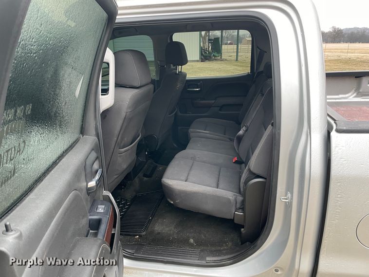 image for item HX9798 2017 GMC Sierra 1500  Crew Cab pickup truck