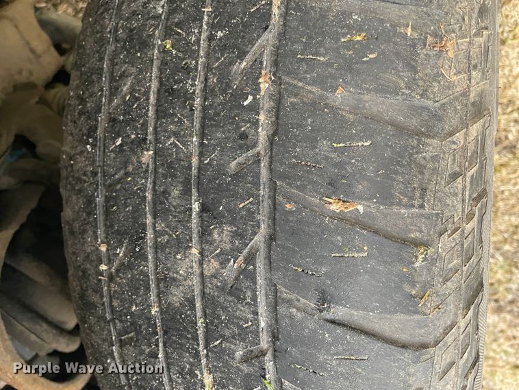 image for item HX9798 2017 GMC Sierra 1500  Crew Cab pickup truck