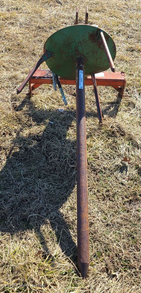 image for item IA9265 DewEze 165-SUR bale unroller