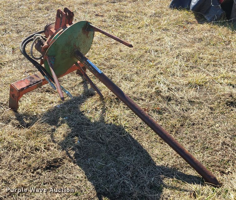 image for item IA9265 DewEze 165-SUR bale unroller