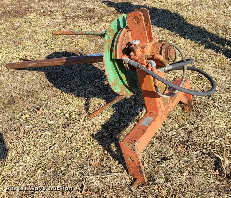 image for item IA9265 DewEze 165-SUR bale unroller