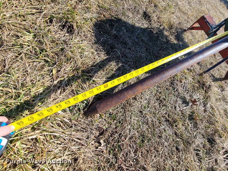 image for item IA9265 DewEze 165-SUR bale unroller