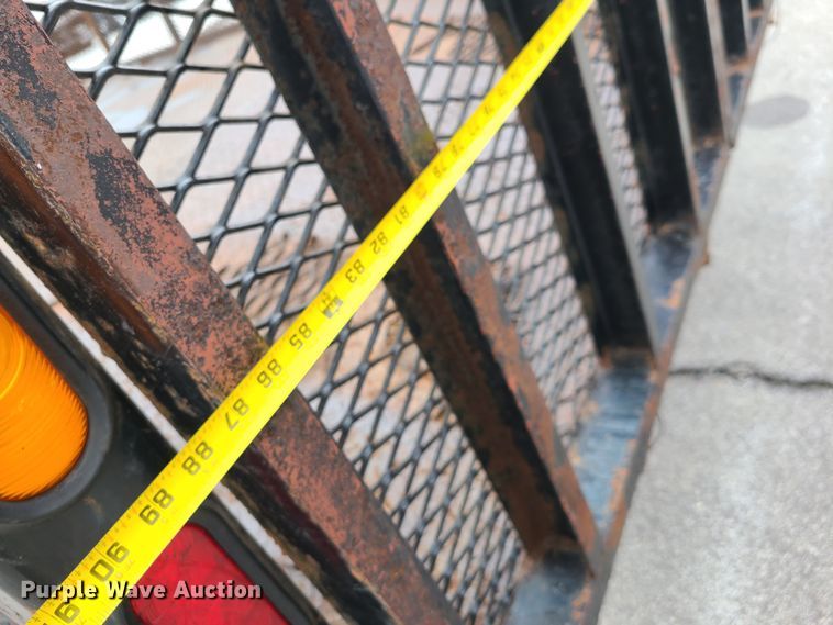 image for item IA9284 2005 Isuzu NQR  CrewCab flatbed truck