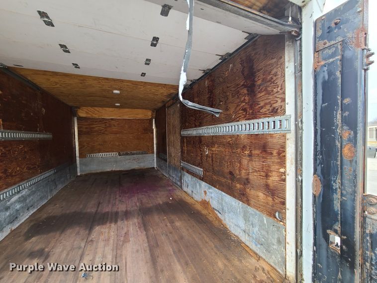 image for item IA9285 1999 Freightliner FL70  box truck