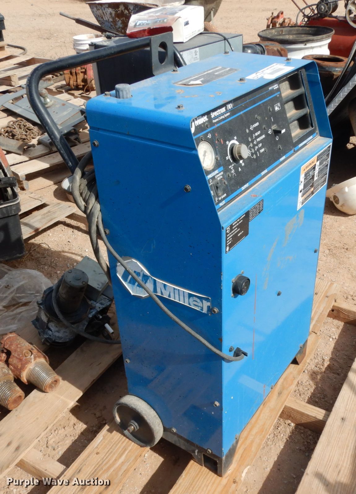 Miller Spectrum 701 plasma cutter in Midland, TX Item EX9514 sold