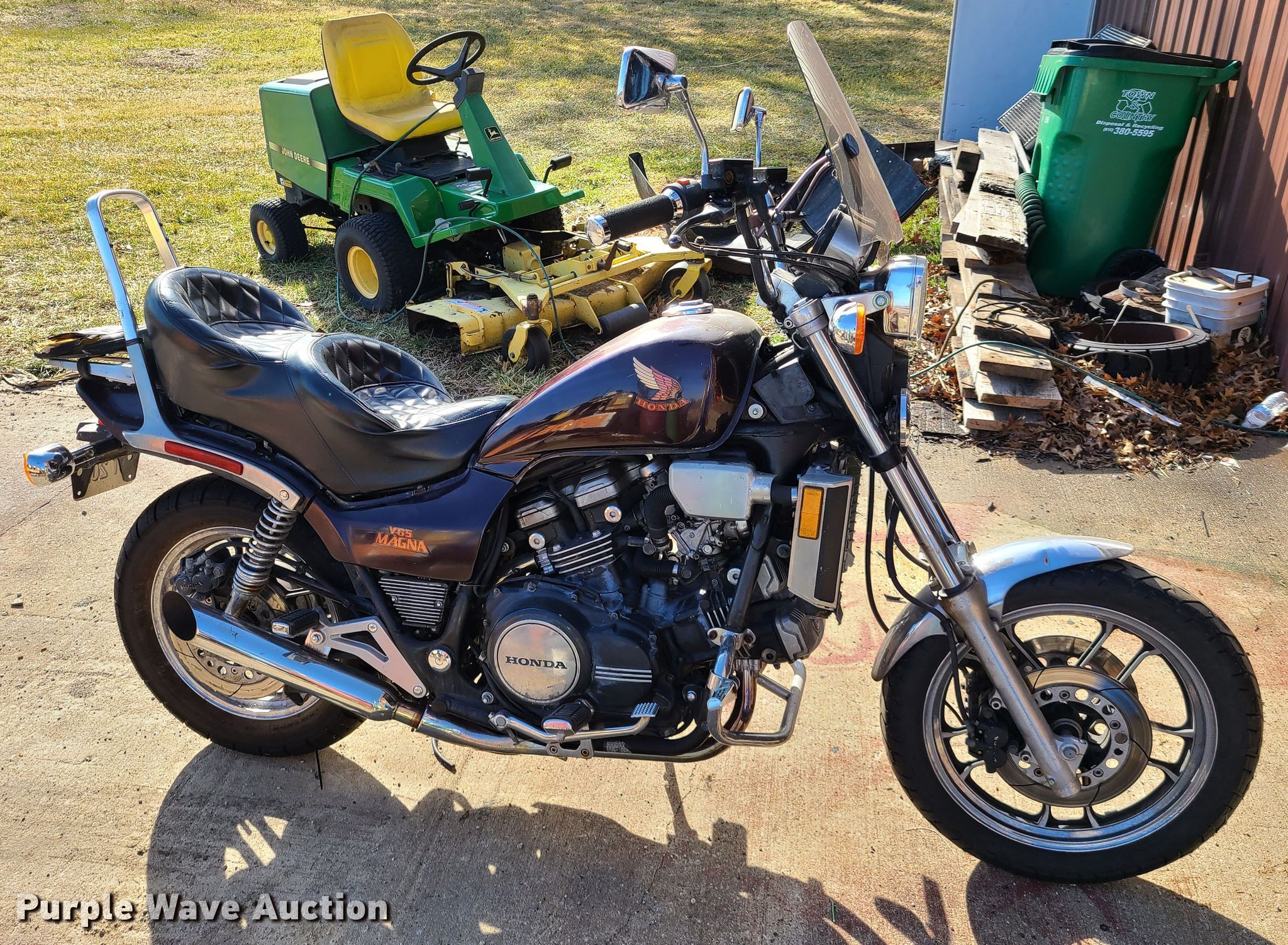 1985 Honda V65 Magna motorcycle in Archie, MO Item IA9263 sold