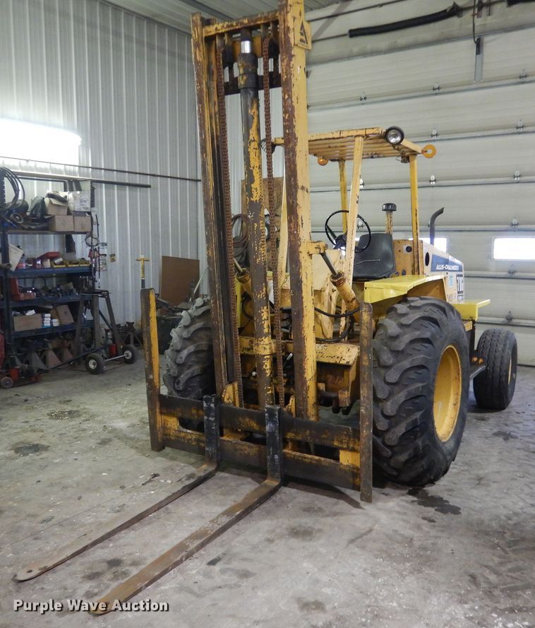 image for item AF9900 Allis Chalmers 706  forklift